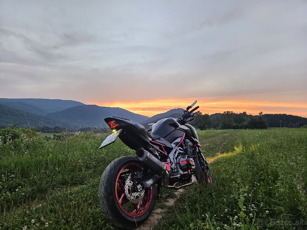 Kawasaki z 900