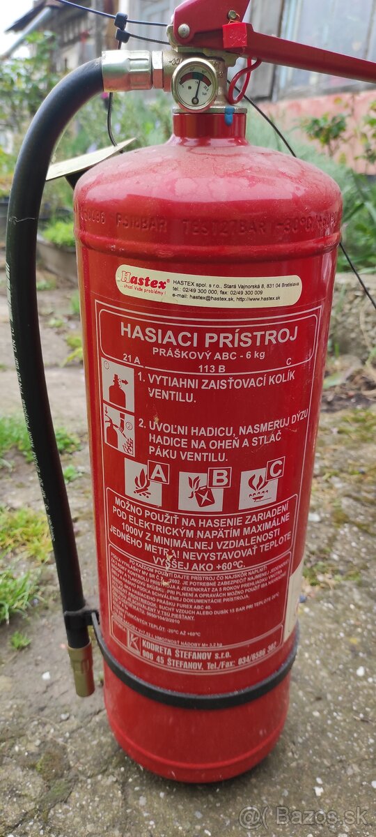 Hasiaci prístroj práškový