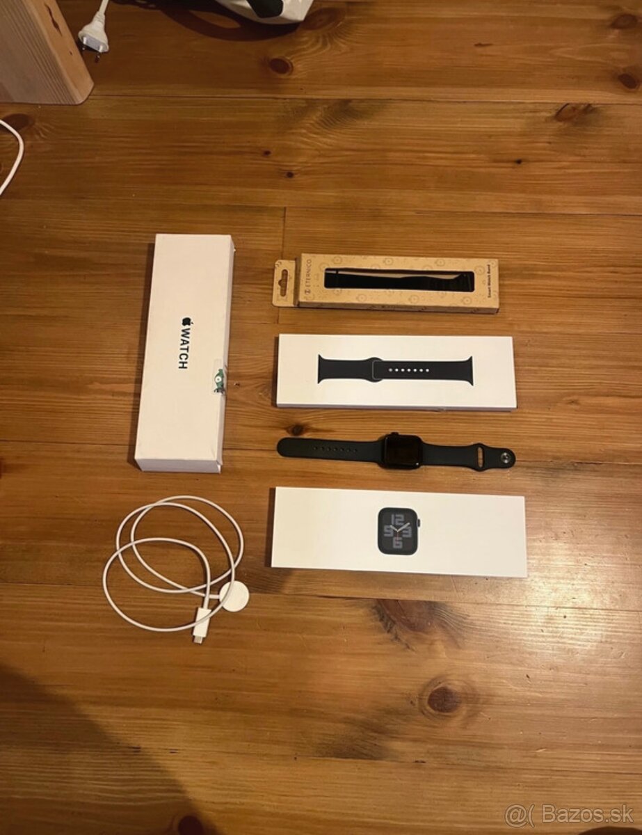 Nové apple watch SE 1. generácie Midnight