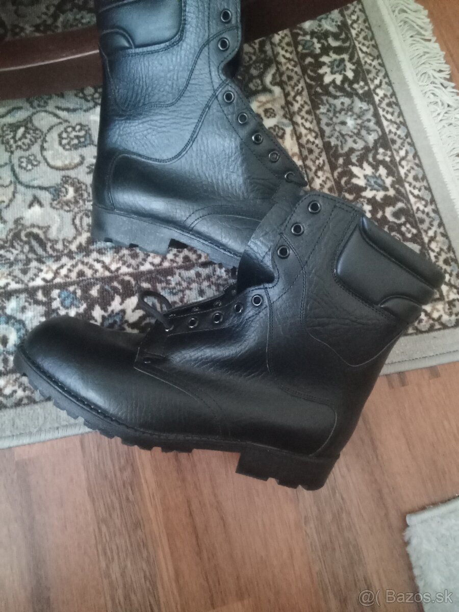nove kanady 45 kozene