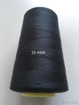 Šijacie nite bazár čierne