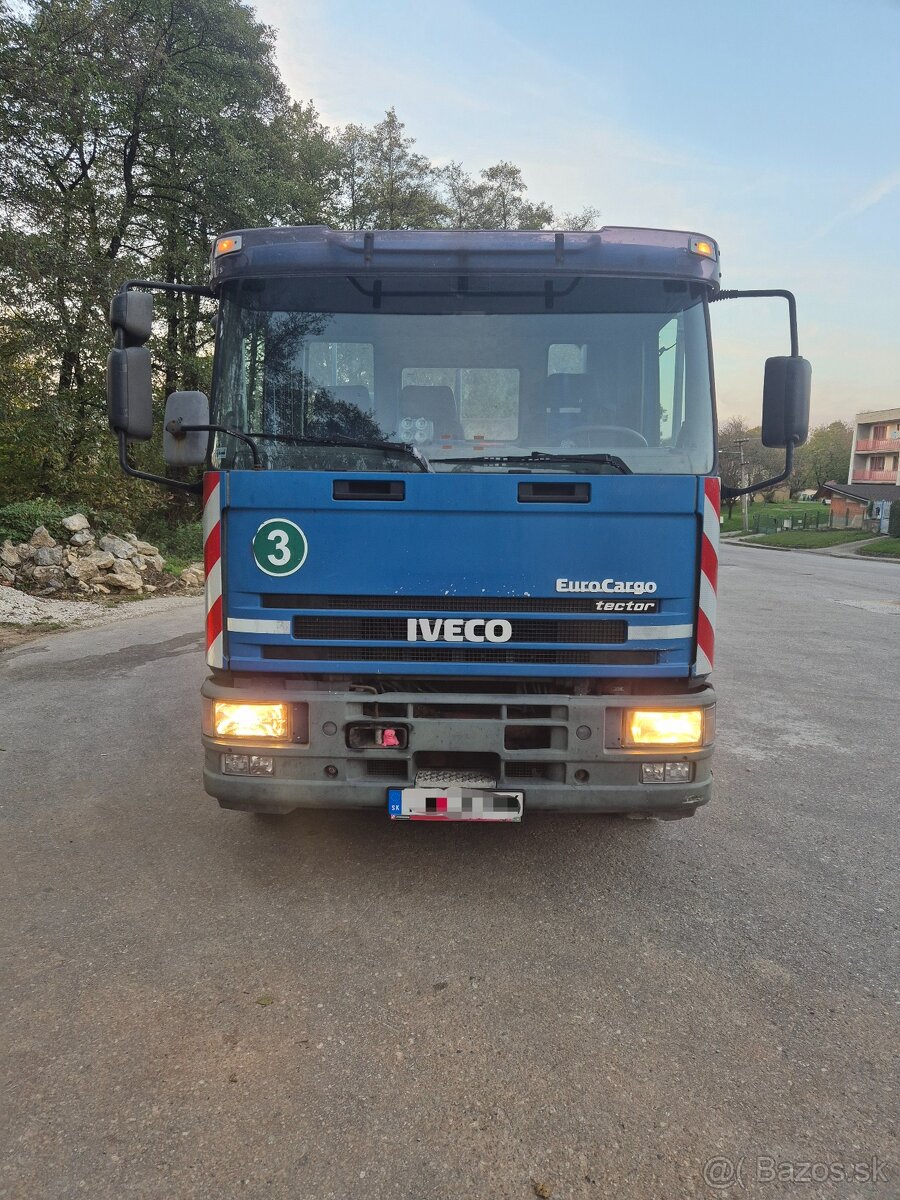 Iveco 120E odtahovka
