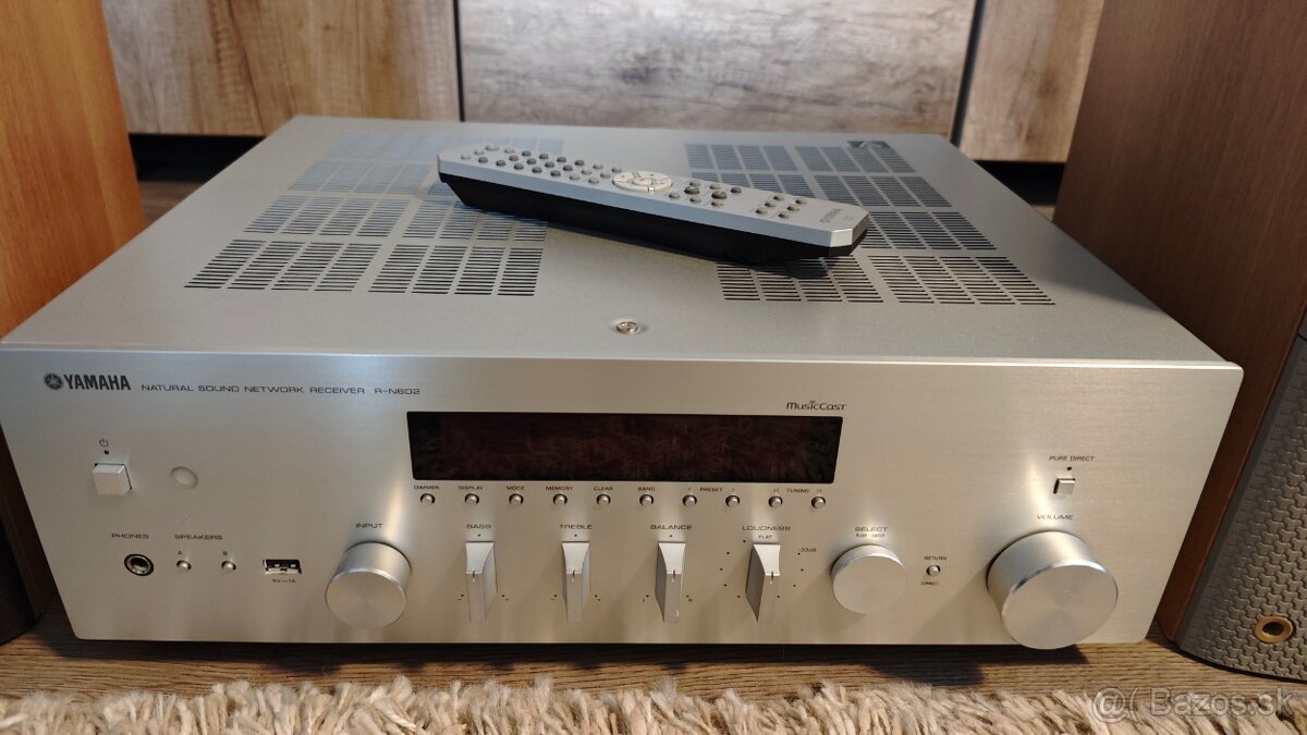 Receiver YAMAHA R-N602
