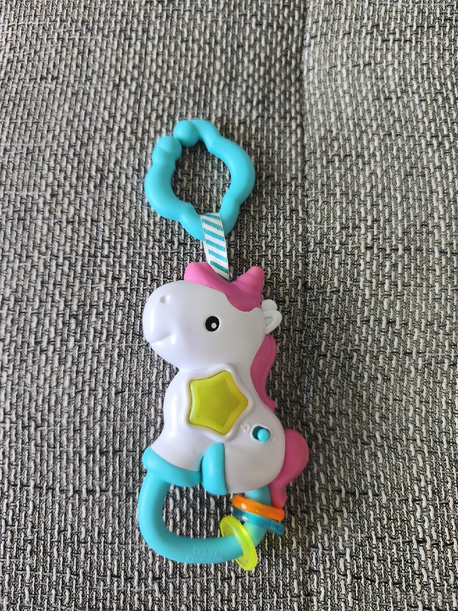 Hrkálka, jednorožec