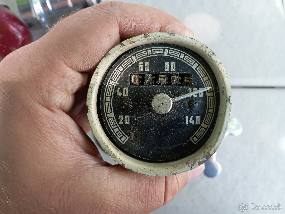 Predám tachometer do 140 km/h