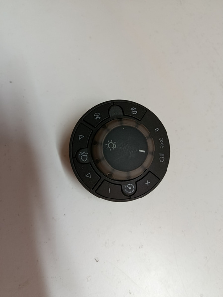 vypinac svetiel opel corsa d 13249401 20€