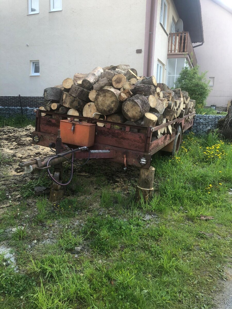 Vlečka platoňák za traktor 5x2m