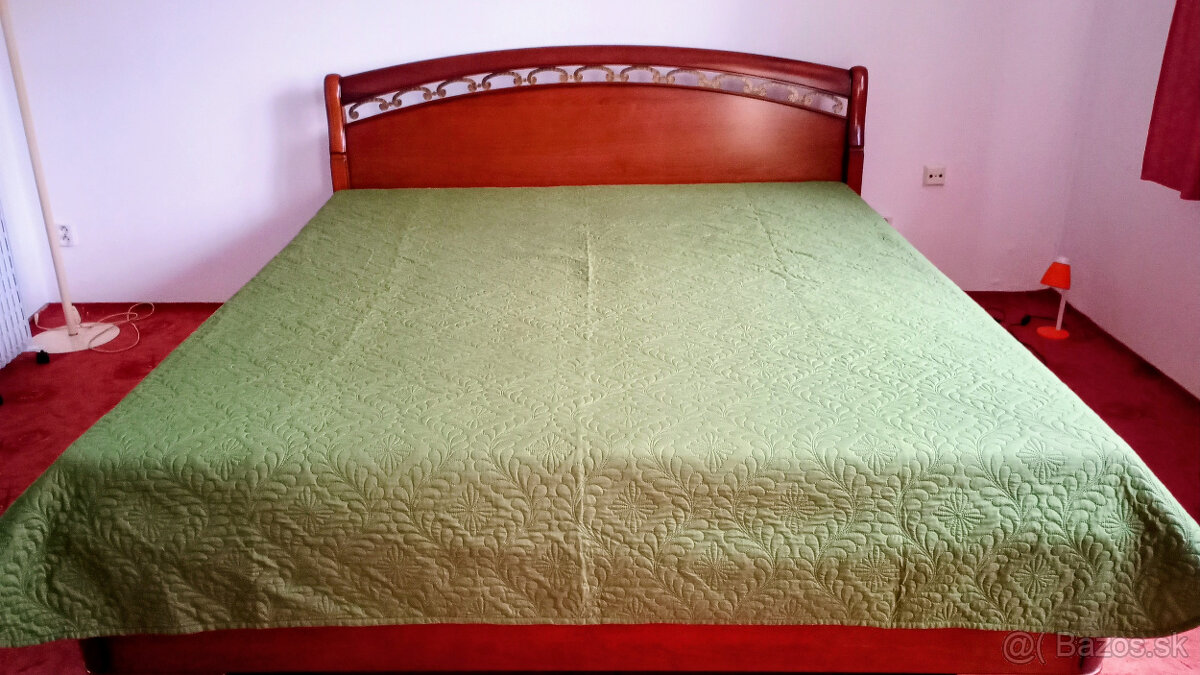 Manželská posteľ a komoda z masívu - Šamorín