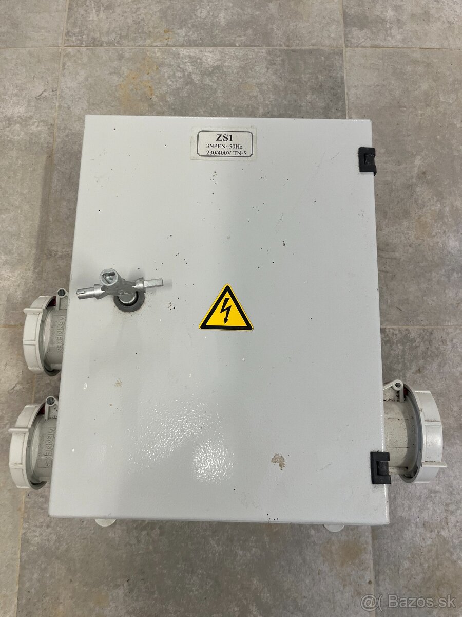 Zásuvková rozvodnica