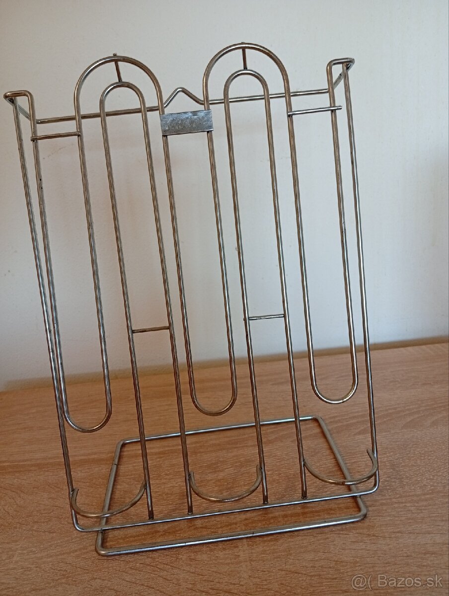 Stojan na kávové kapsule