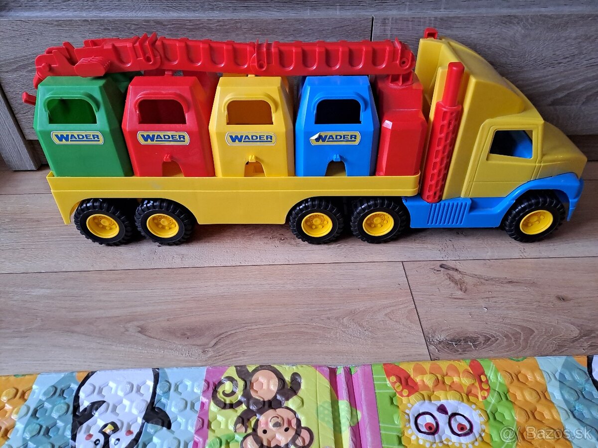 Ťahač smetiarske auto