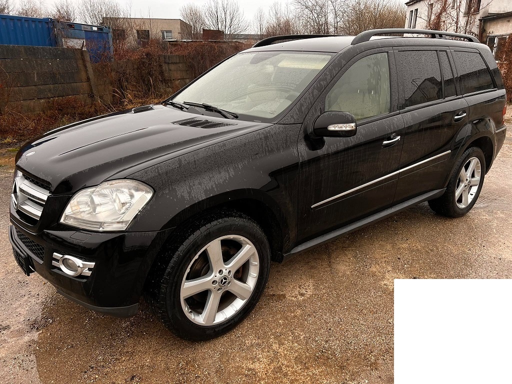predam diely na mercedes benz gl 320cdi 4matic 165kw 2008 ro