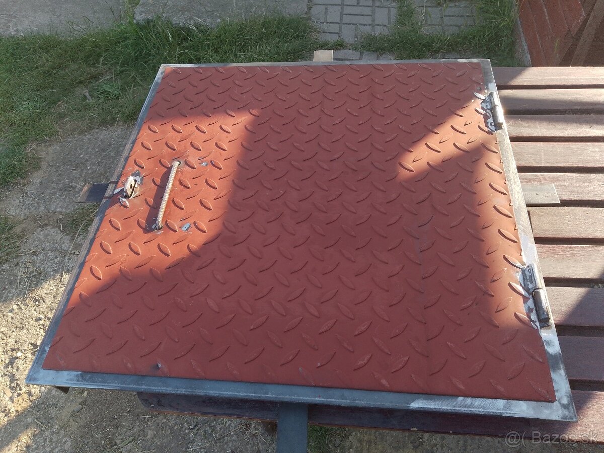 Poklop na sachtu