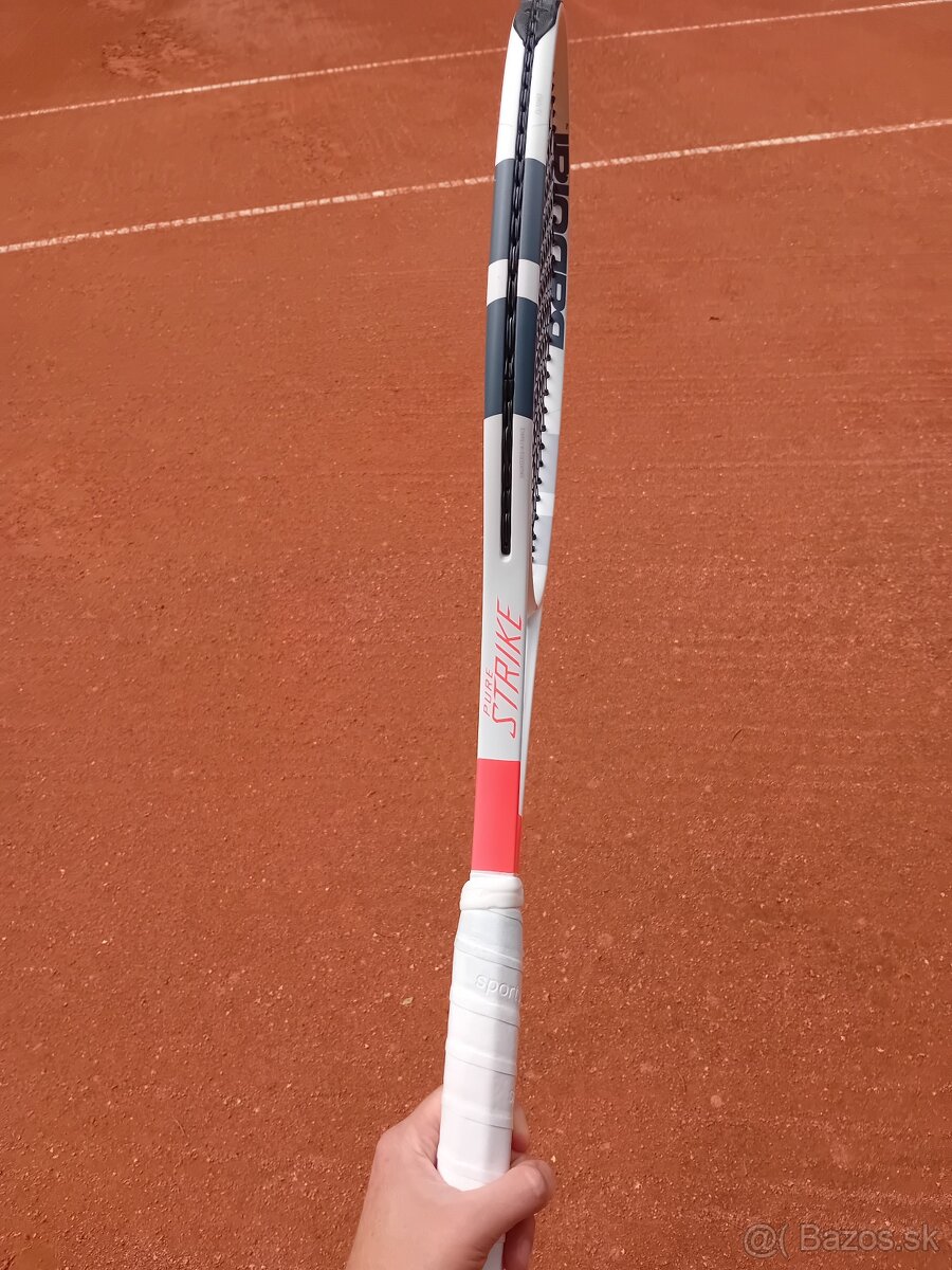 Babolat Pure strike 285g Grip3