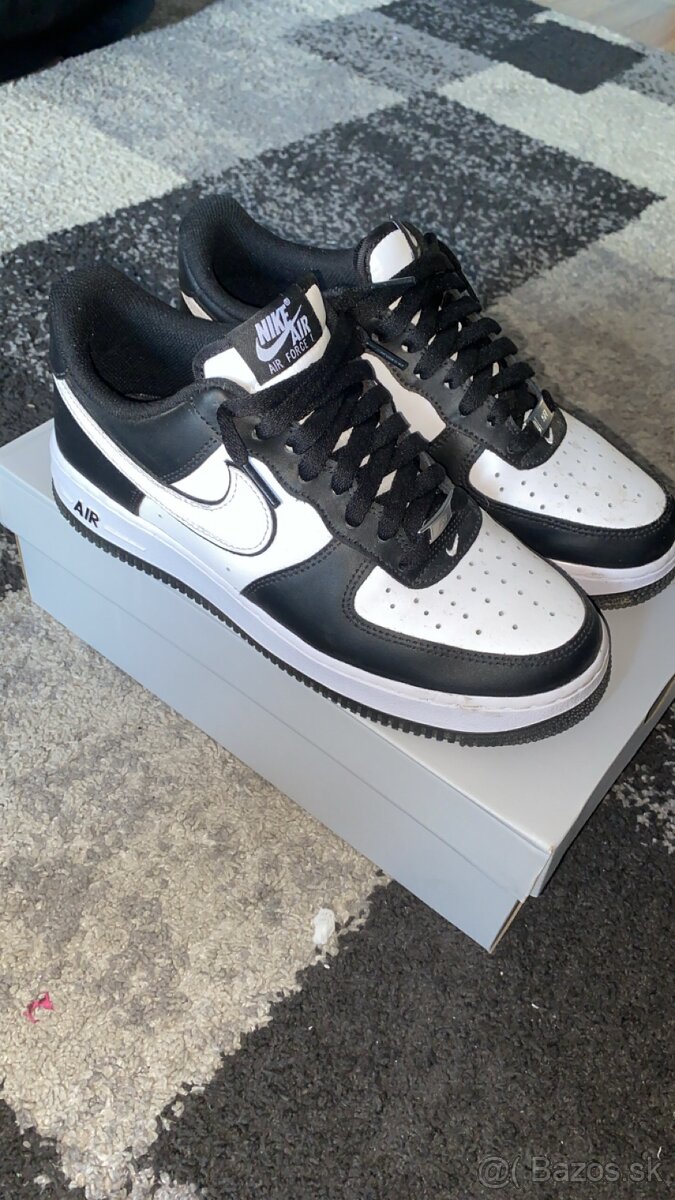 Nike air force panda