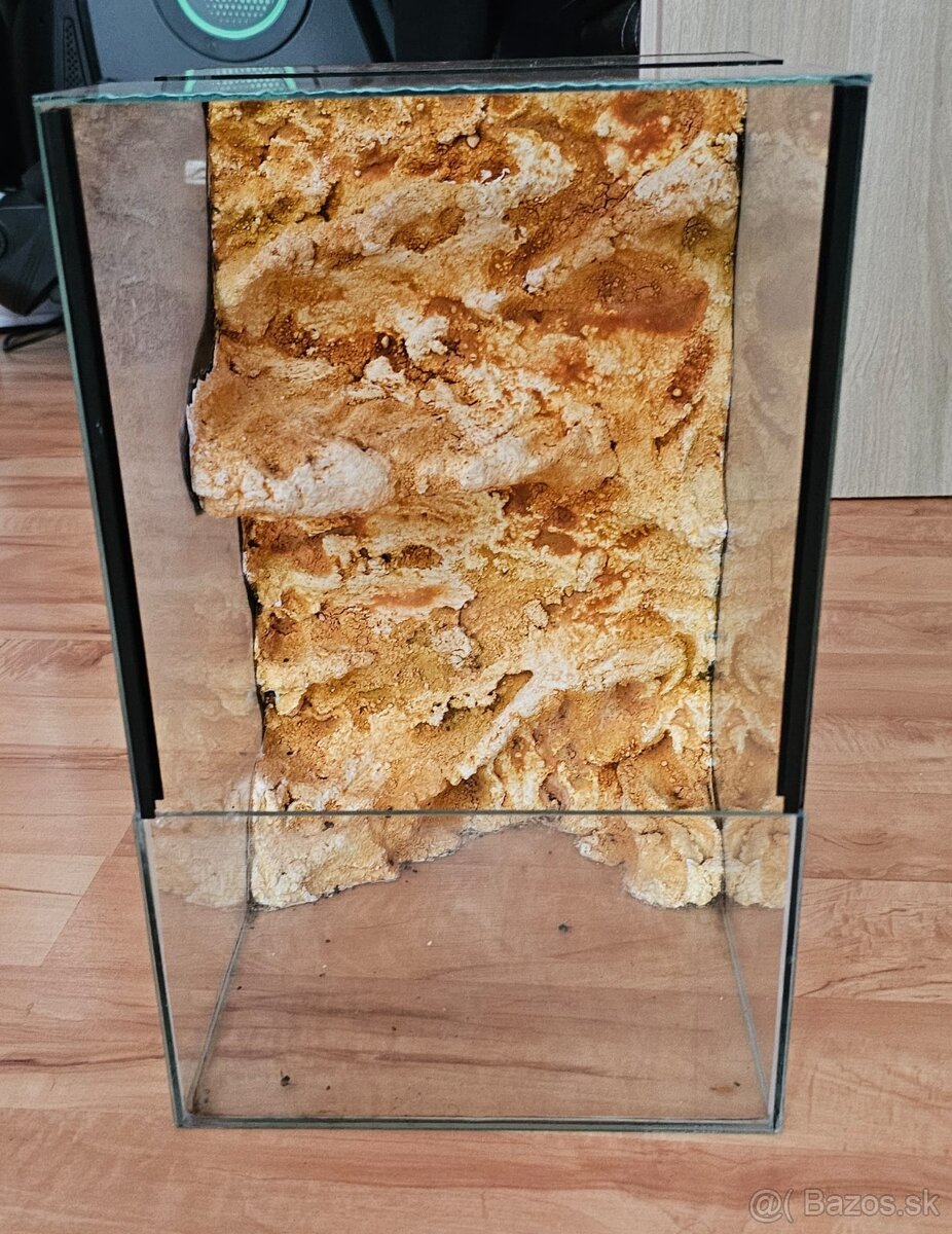 Terarium pre pavúkov,malé zivocichi