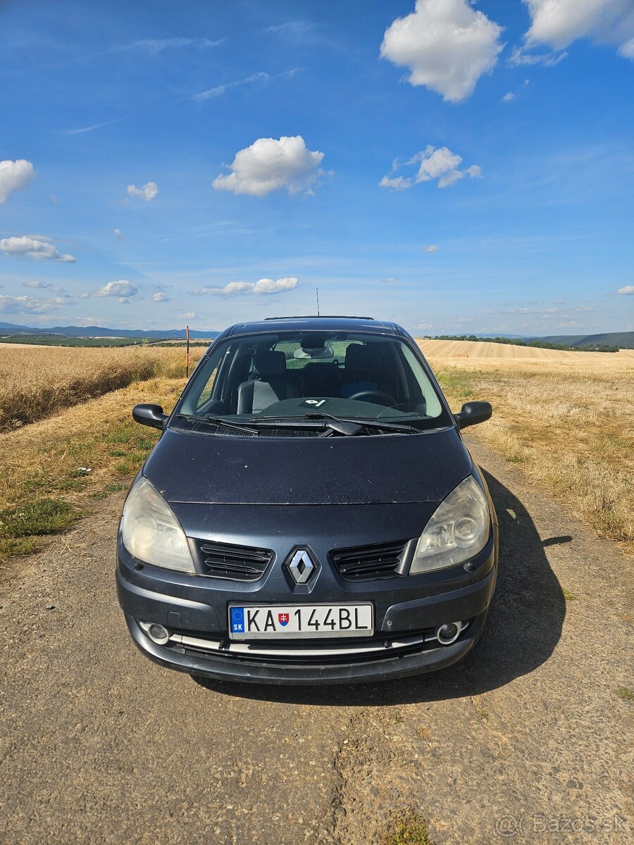 Renault Megane Scénic