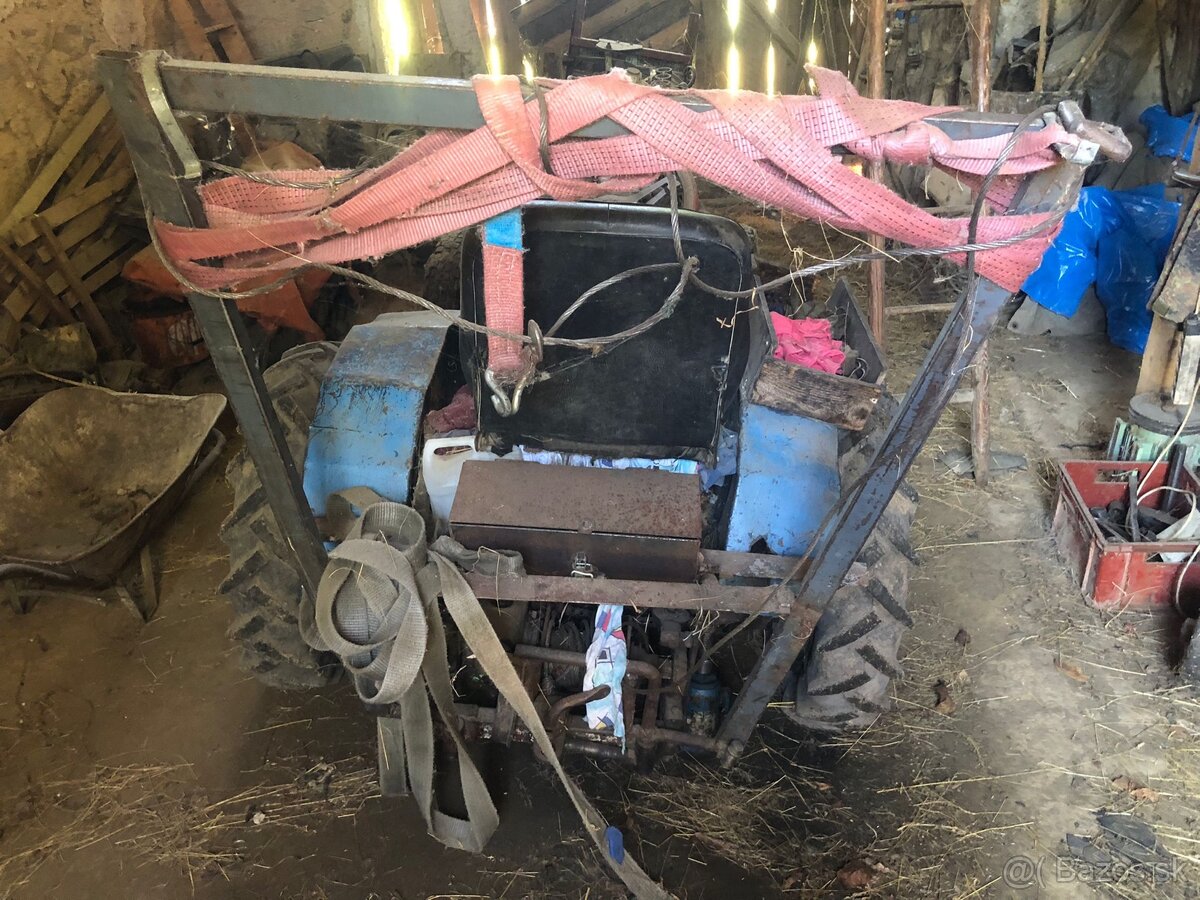 Malotraktor domácej výroby – motor Renault 1.9 D