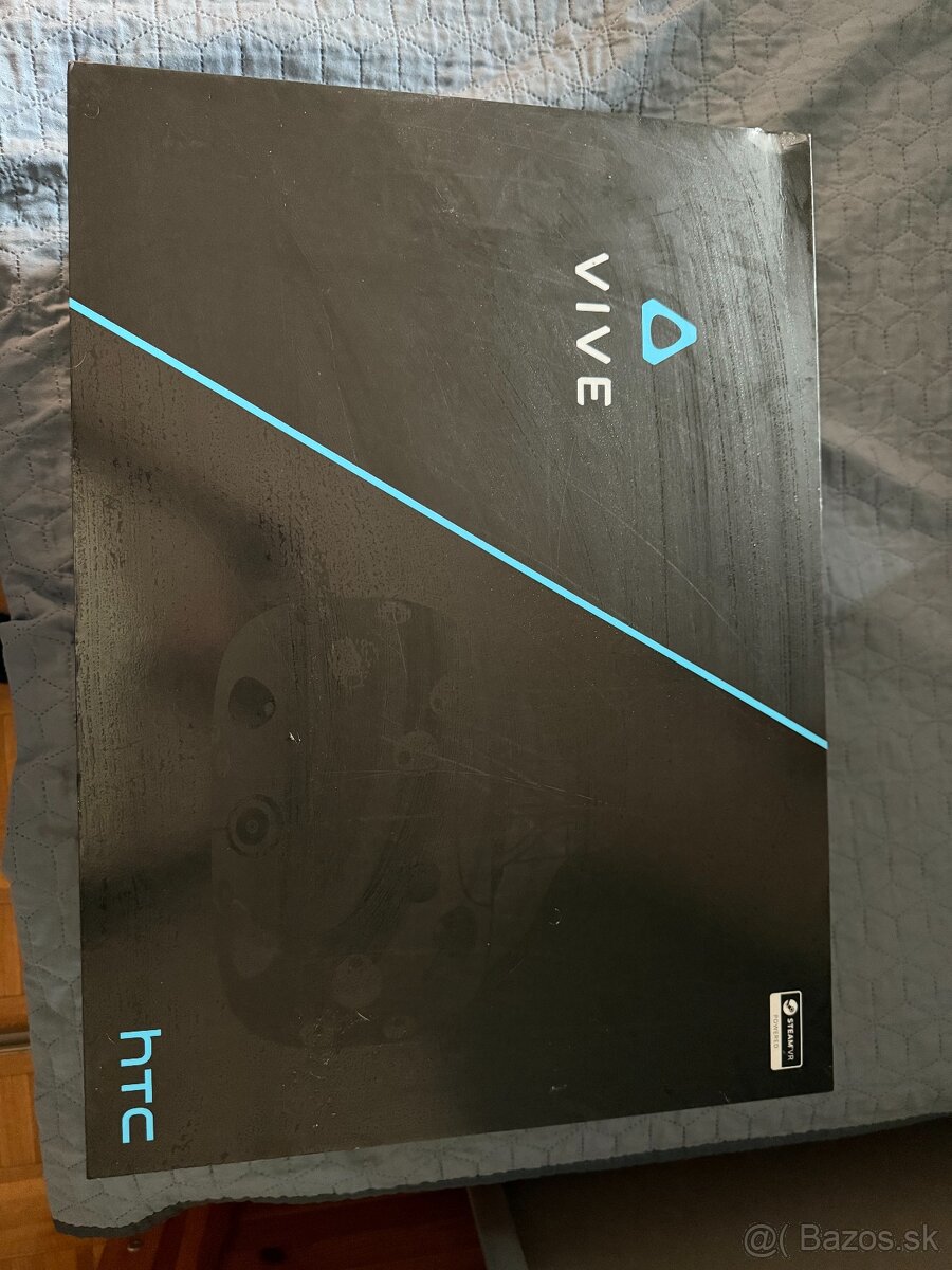 HTC VIVE