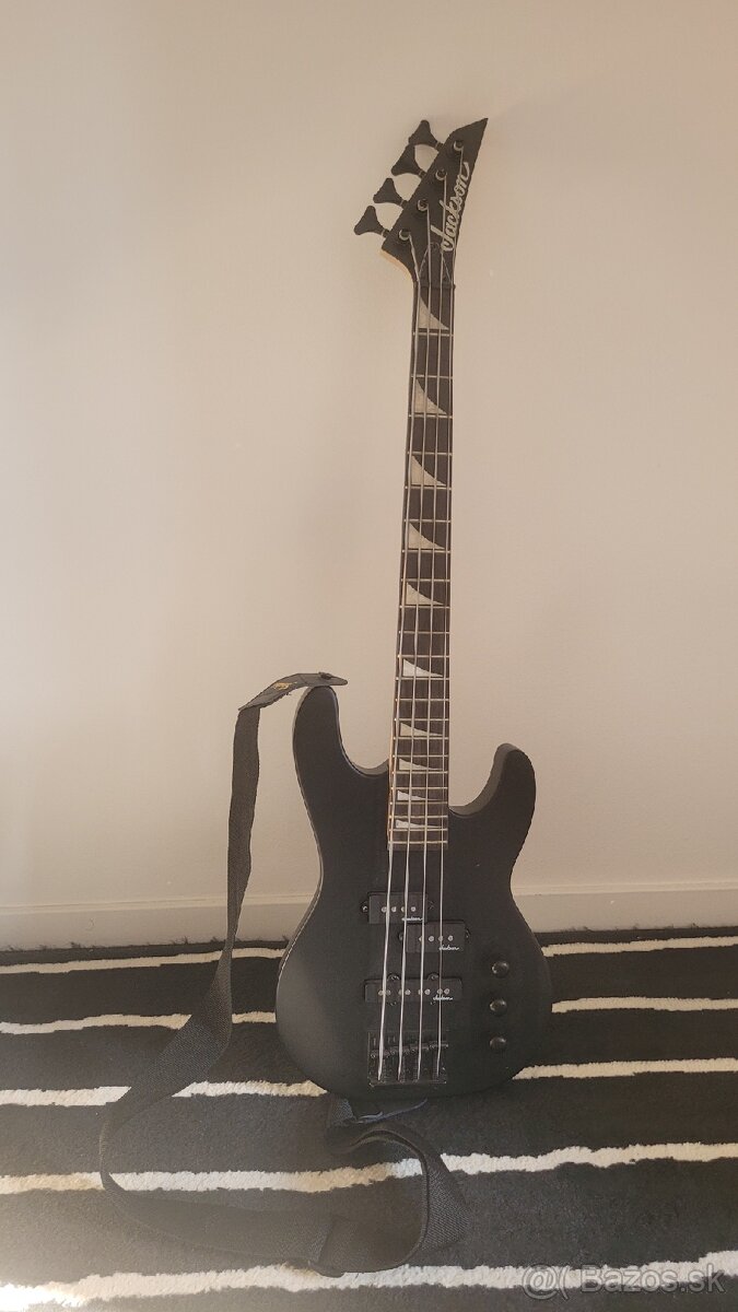 Jackson JS1X Concert Bass Minion AH FB Satin Black