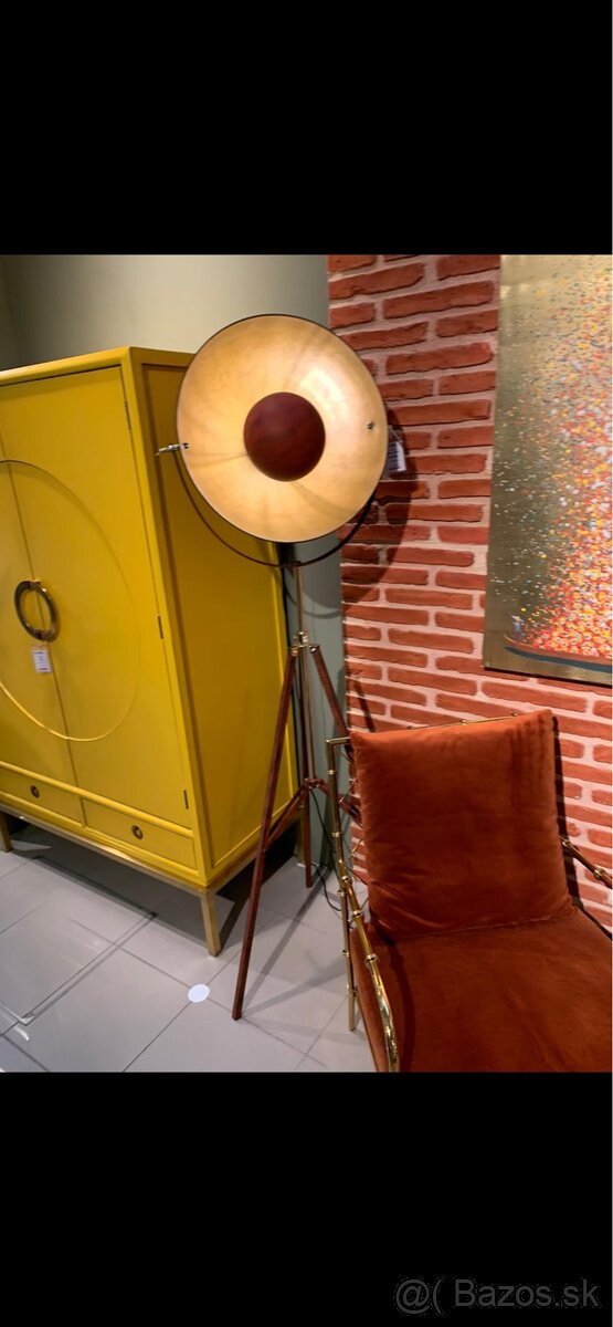 Industriál lampa