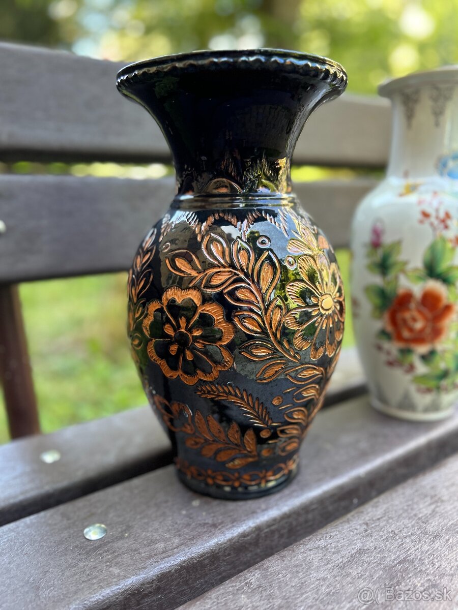 Dekorativna váza – výška 33 cm