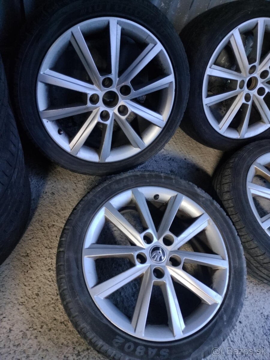 4ks alu disky orig. Škoda 5x112 R17