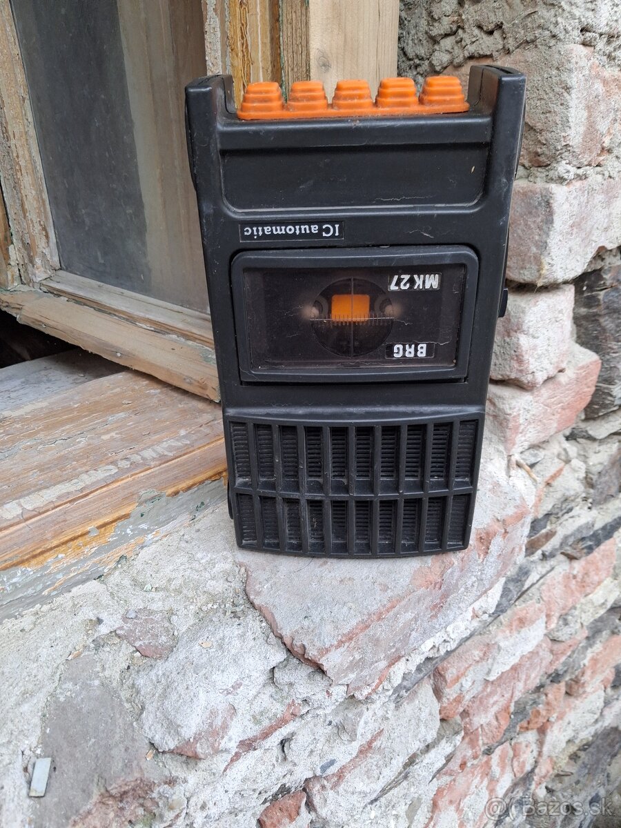 Reteo magneťáky + autoradio