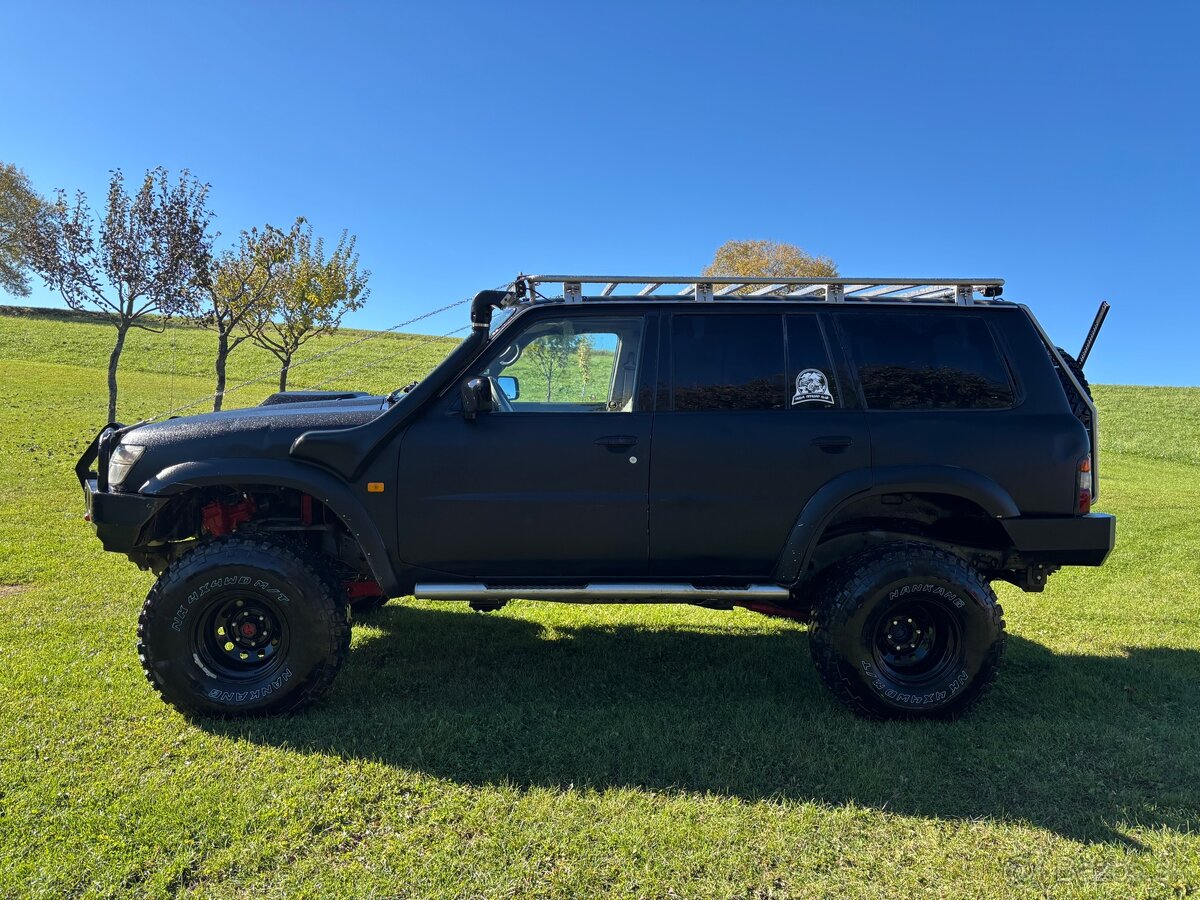 Nissan Patrol GR Y61  rok 1999