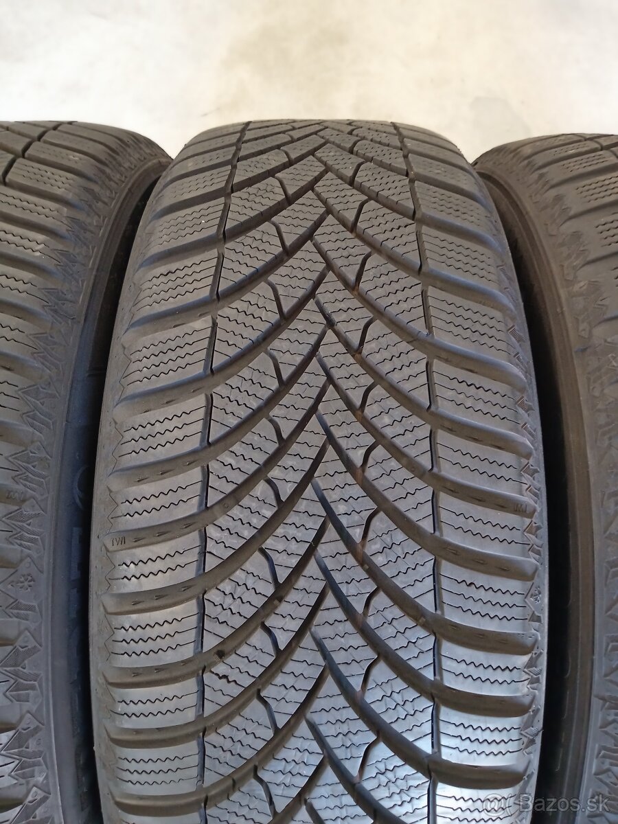 4ks zimne 205/55 R17 95V XL SEMPERIT SPEED GRIP 5