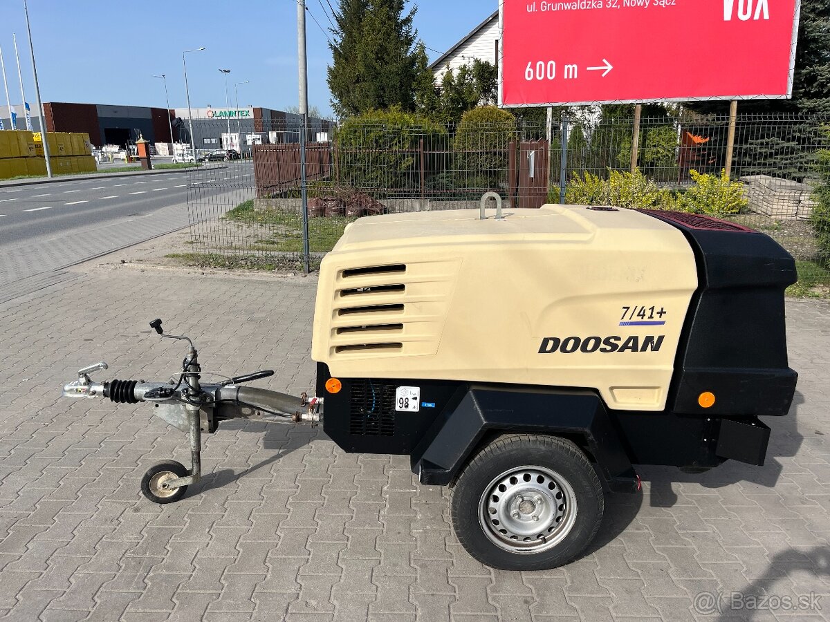 Šroubový Kompresor skrutkový DOOSAN 7/41, Atlas Copco