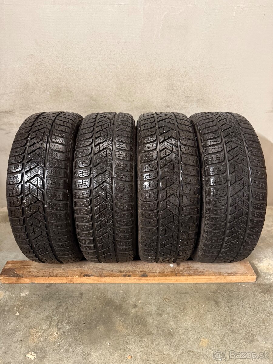 Zimné pneumatiky 205/45/17 Pirelli Sottozero 3 Runflat