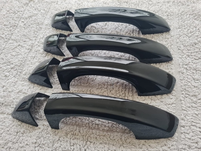 ČIERNE krytky klučiek - ŠKODA VOLKSWAGEN SEAT