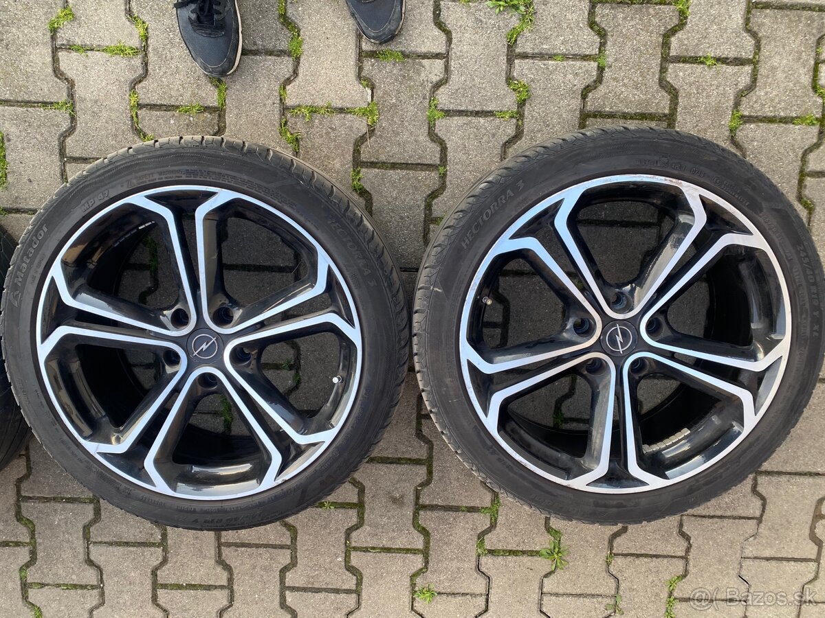Elektróny R19 Opel