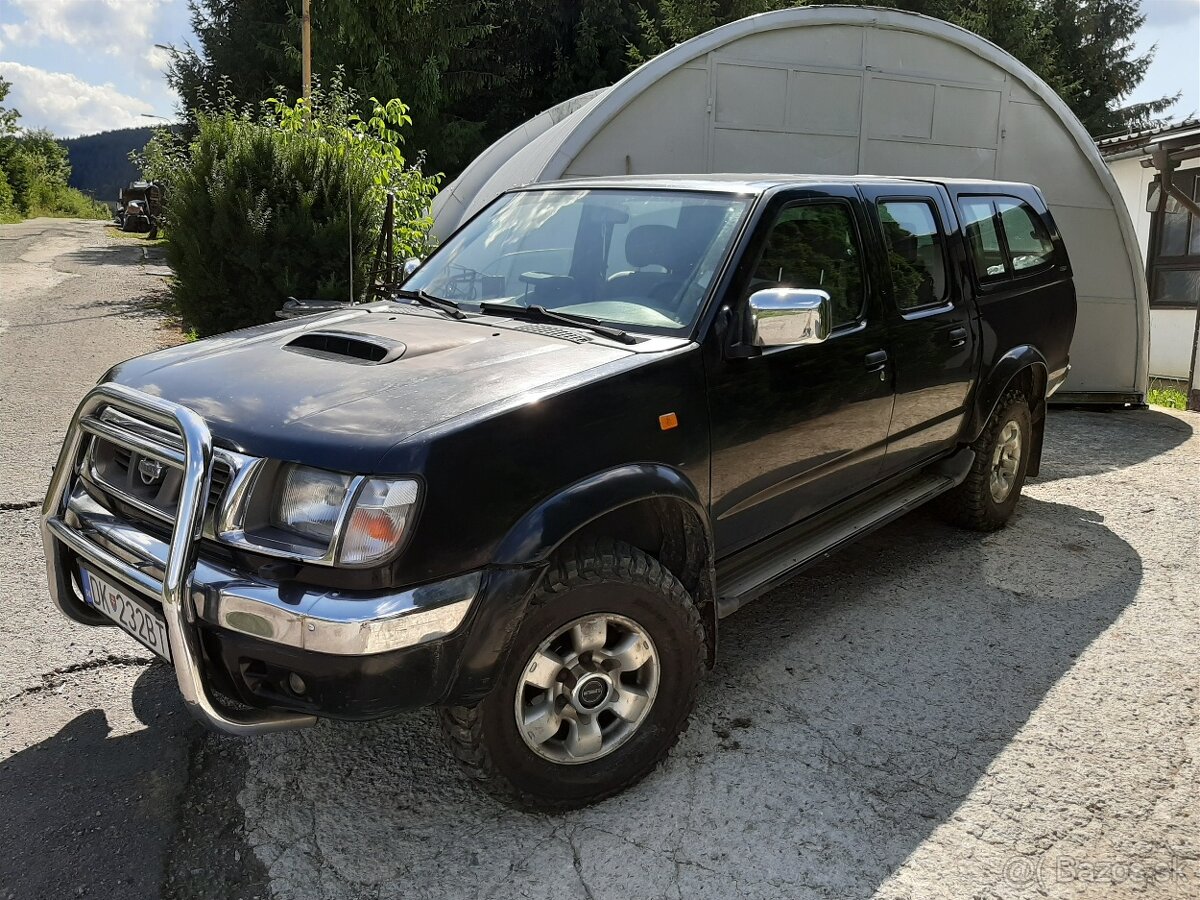 Navara d 22