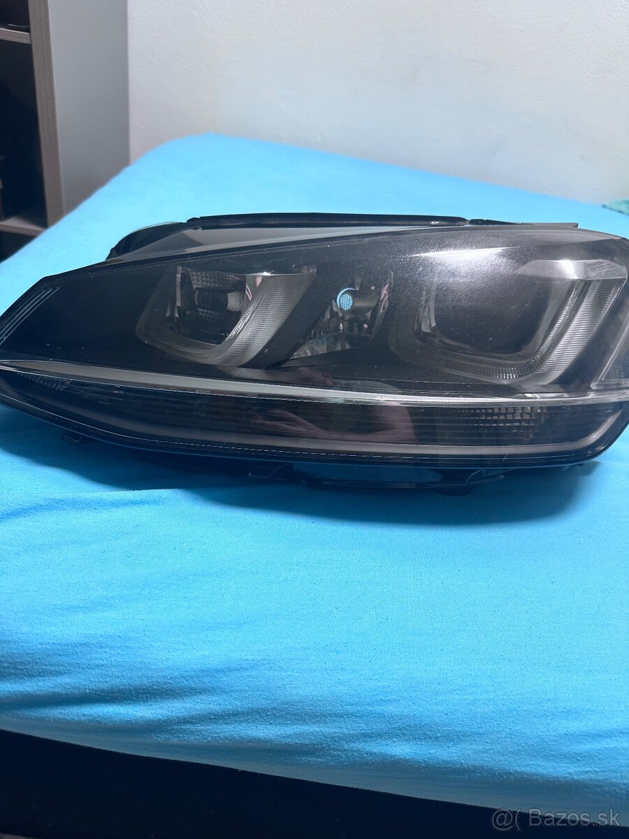 Predam predne svetlo lavé golf7 Bixenon