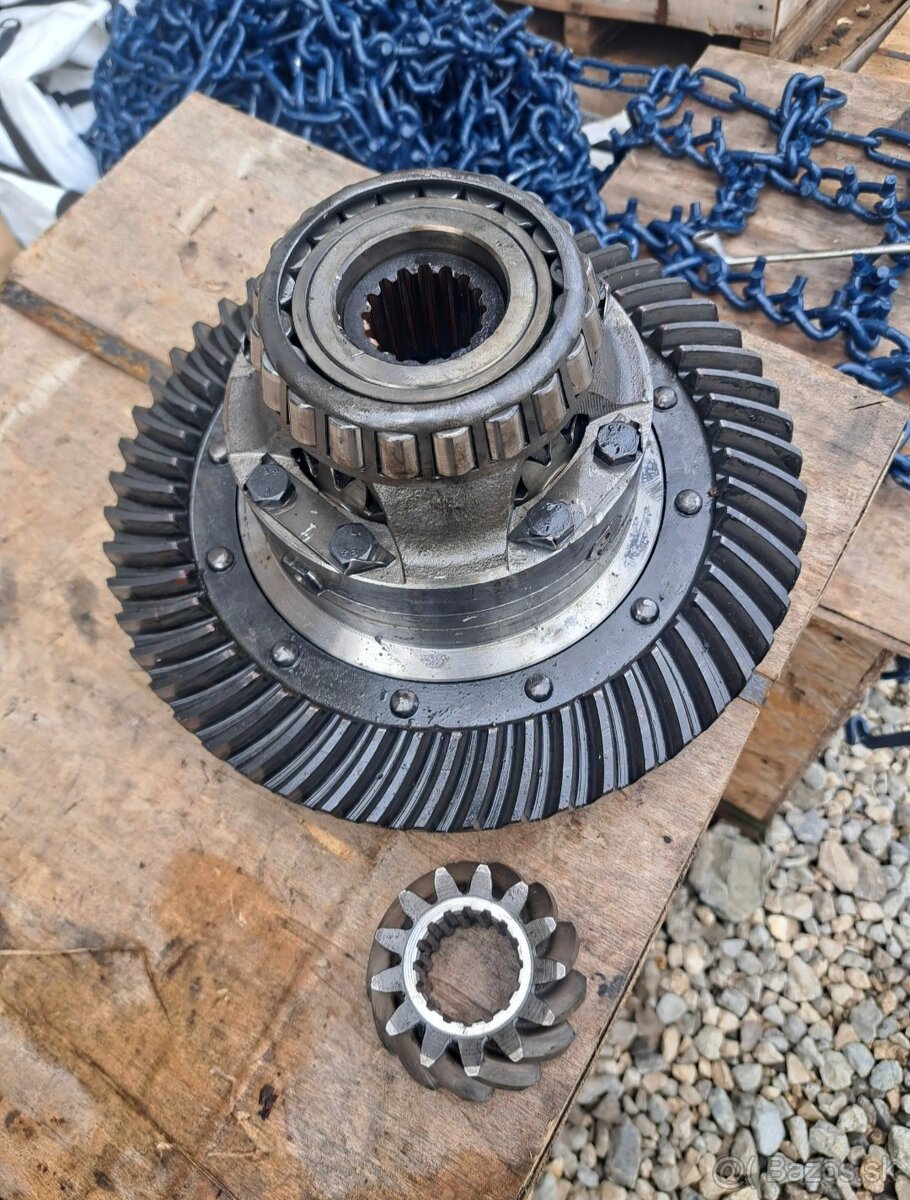 PREDAM ZADNY DIFERAK PASTOROK+HRUSKA TRAKTOR ZETOR