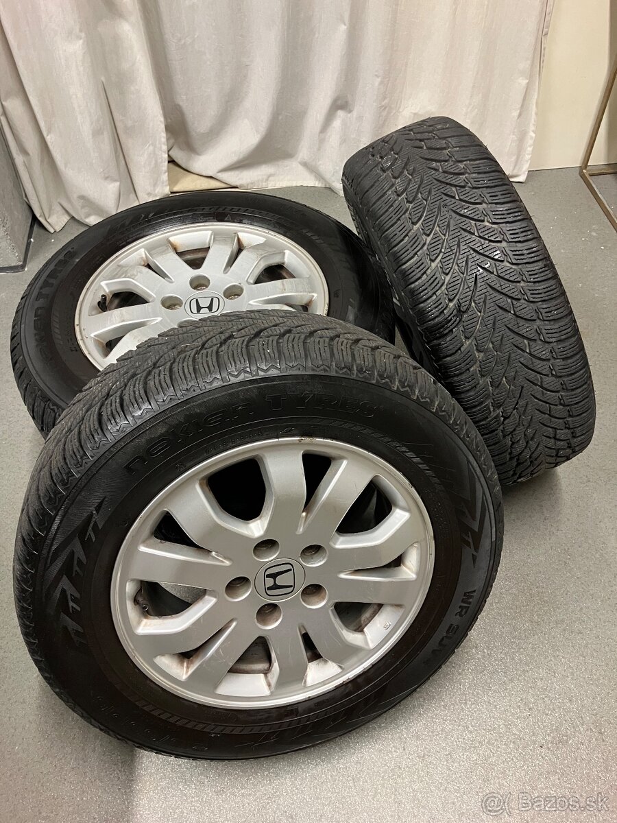 Sada diskov pre Honda CRV a pneumatiky Nokian