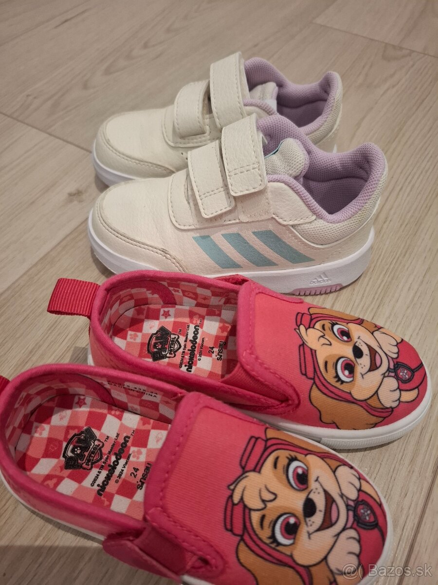Botasky Adidas a papučky 24