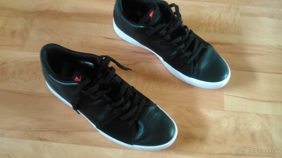 Panske tenisky NIKE