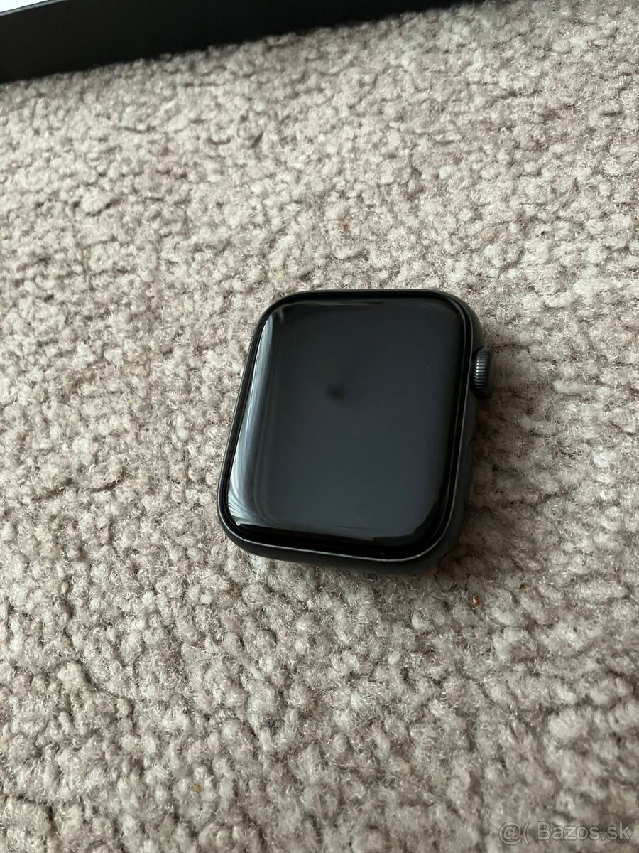 Apple watch SE 2022 x Nike