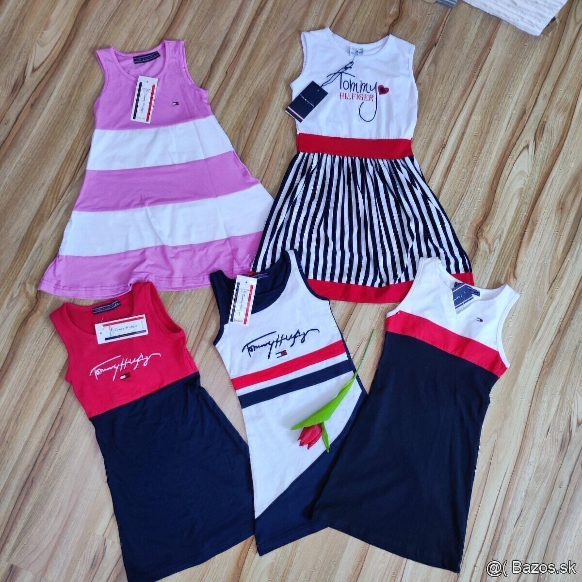 Šaty Tommy Hilfiger nove