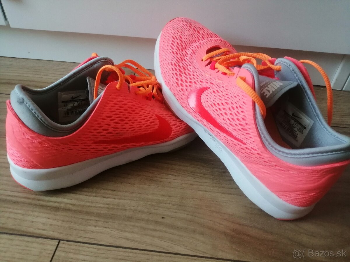 Nike damske