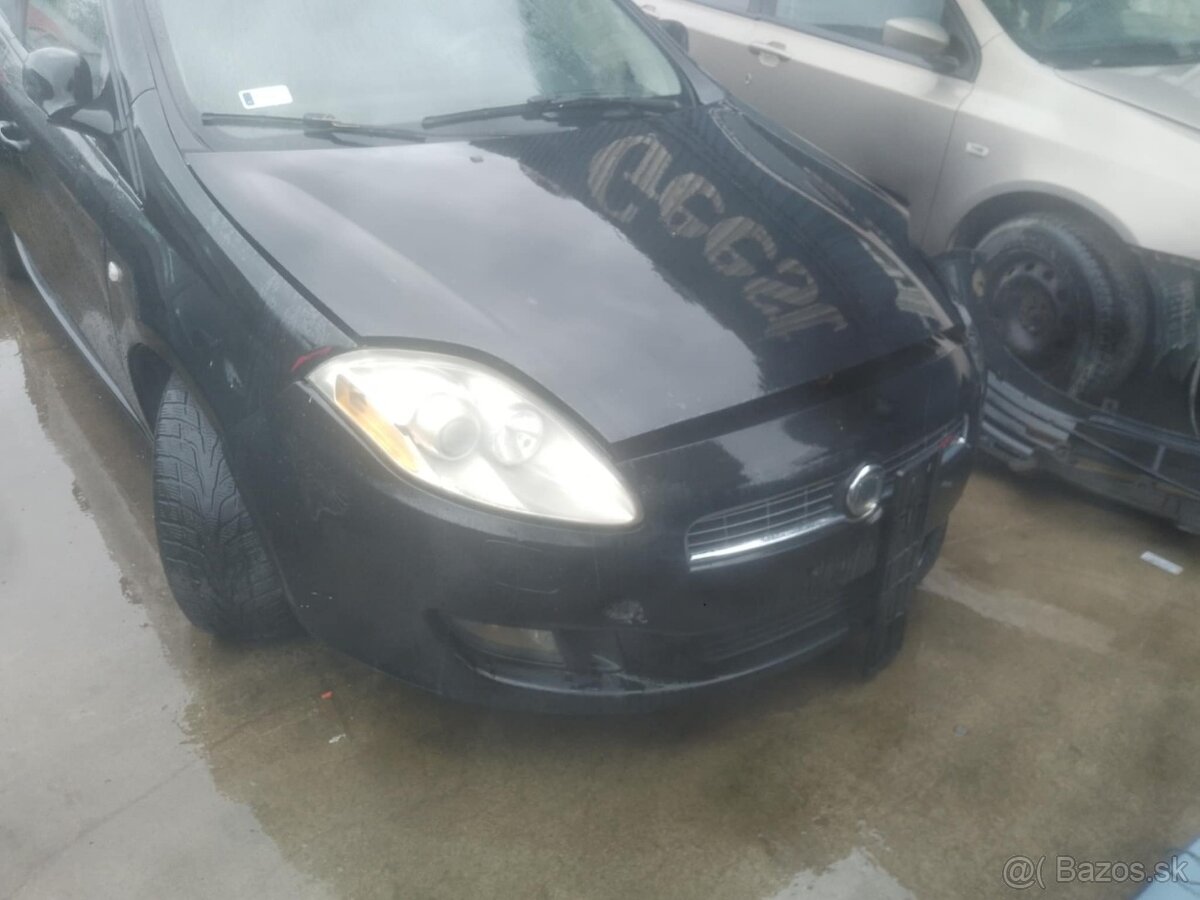 Rozpredám na náhradné diely Fiat Bravo