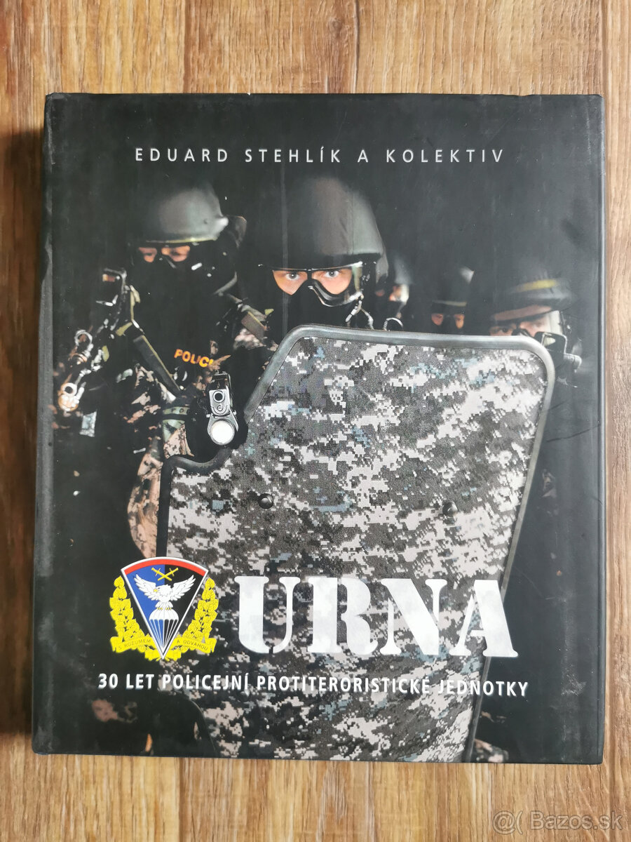 Kniha Polícia