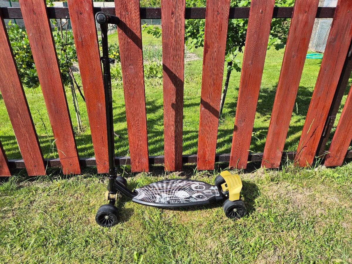 Oxelo Stunstreet 4-Wheeled Scooter