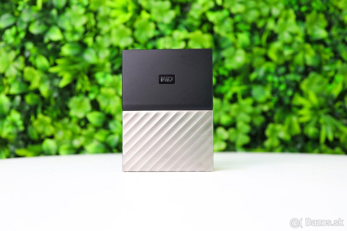 Predám HDD disk WD My Passport ultra 3TB WDBFKT0030BGY