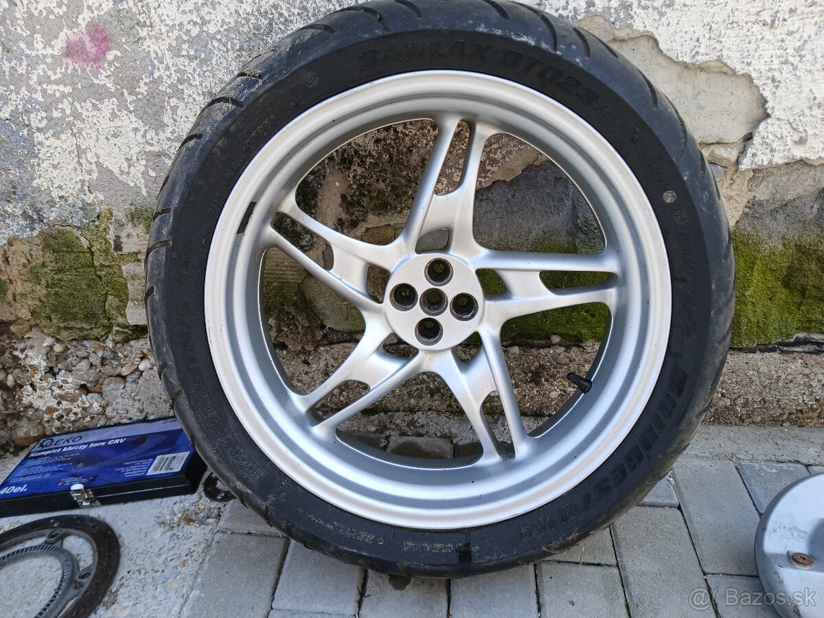 Predám zadné koleso R17 BMW R 1150 RT