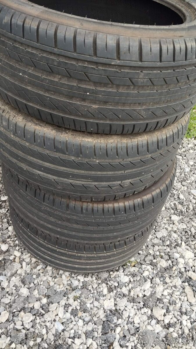 SADA PNEUMATIK 225/50R17 98W XL