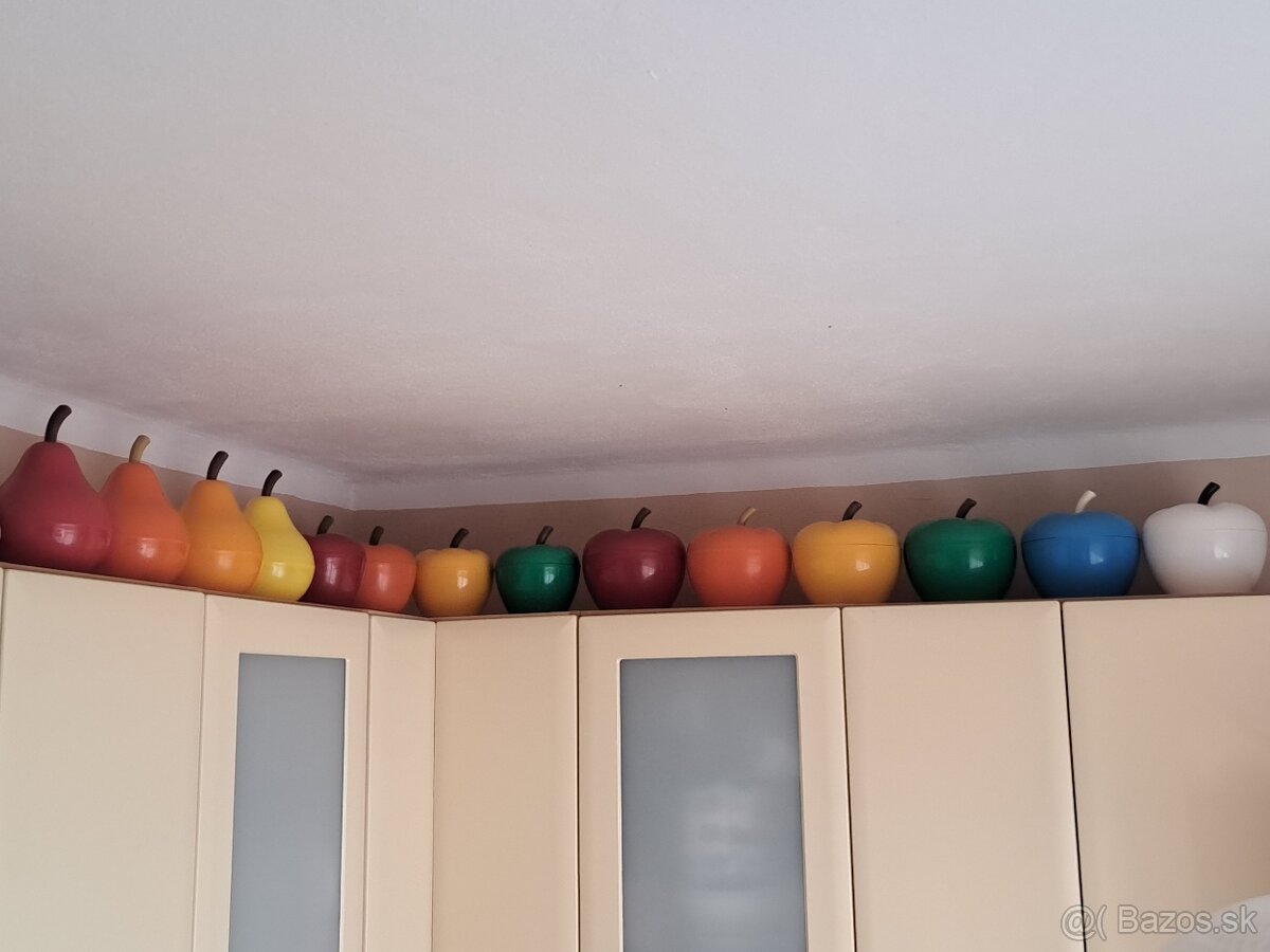 Retro dóza jablko q hruška